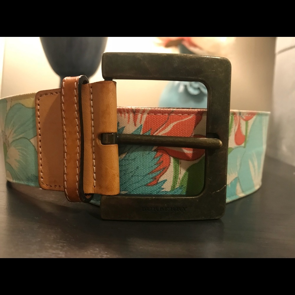 BURBERRY BELT